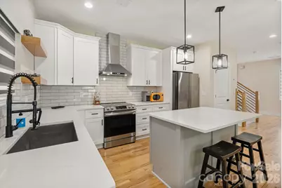8925 Harrisburg Road, Charlotte, NC 28215 - Photo 13