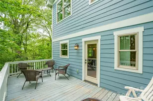 221 Courtland Pl, Asheville, NC 28801 - Photo 43
