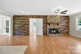 1903 Robyn Ave, Shelby, NC 28152 - Photo 9