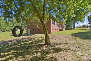1903 Robyn Ave, Shelby, NC 28152 - Photo 5