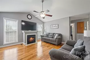 3933 Rockybrook Pl, Lenoir, NC 28645 - Photo 7
