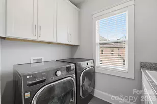 2256 Rock Creek Dr, Charlotte, NC 28226 - Photo 35
