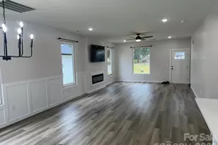 138 Lowe Rd, Chesnee, SC 29323 - Photo 3