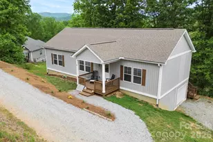 127 Cairens Ridge Dr, Mills River, NC 28759 - Photo 7