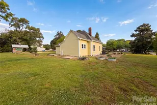 4745 Sherrills Ford Rd, Salisbury, NC 28147 - Photo 5