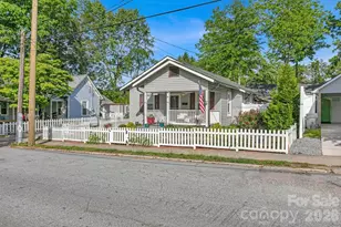 36 S Oaklawn Ave, Brevard, NC 28712 - Photo 3