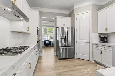 6526 Saint John Lane, Charlotte, NC 28210 - Photo 13