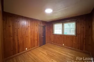 2000 Weststone Dr, Charlotte, NC 28208 - Photo 9