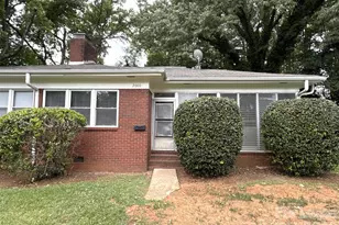 2000 Weststone Dr, Charlotte, NC 28208 - Photo 1