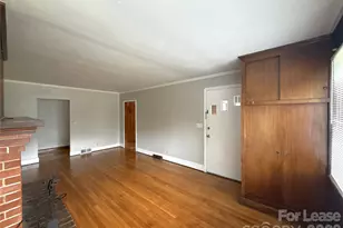 2000 Weststone Dr, Charlotte, NC 28208 - Photo 3