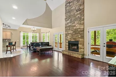 314 Woodland Drive, Swannanoa, NC 28778 - Photo 7