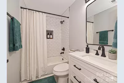 633 Pennwood Lane, Charlotte, NC 28215 - Photo 21