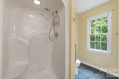 1227 Shirebourn None, Hickory, NC 28602 - Photo 35