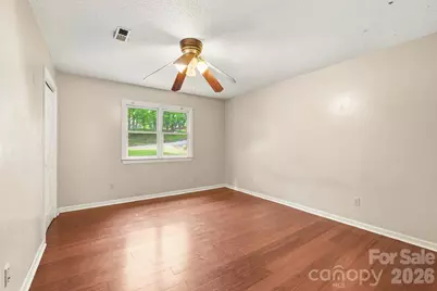 1227 Shirebourn None, Hickory, NC 28602 - Photo 37