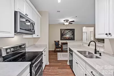 400 Vista Lake Drive #208, Candler, NC 28715 - Photo 9