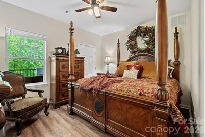 400 Vista Lake Drive #208, Candler, NC 28715 - Photo 11