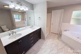 1322 Carolyn Dr, Charlotte, NC 28205 - Photo 19