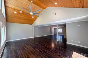 1322 Carolyn Dr, Charlotte, NC 28205 - Photo 13