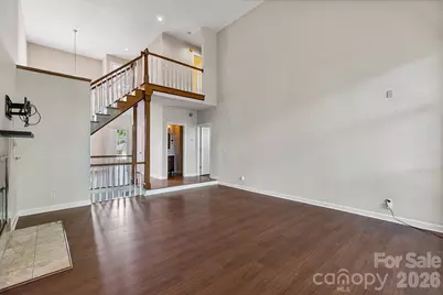 9111 Brocklehurst Lane, Charlotte, NC 28215 - Photo 13