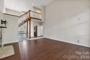 9111 Brocklehurst Ln, Charlotte, NC 28215 - Photo 13