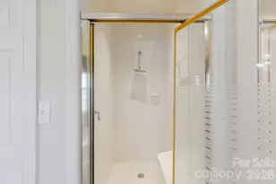 9111 Brocklehurst Ln, Charlotte, NC 28215 - Photo 25