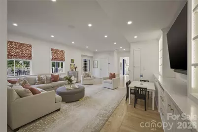 319 W Union Street, Morganton, NC 28655 - Photo 11