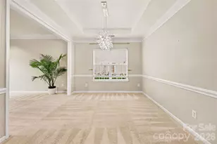 10312 Fairbourne Ct, Charlotte, NC 28269 - Photo 11