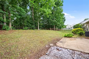10312 Fairbourne Ct, Charlotte, NC 28269 - Photo 23