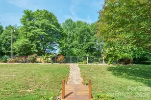 435 W Central Ave, Mount Holly, NC 28120 - Photo 39