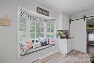 435 W Central Ave, Mount Holly, NC 28120 - Photo 13