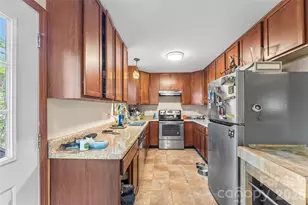 5 Springmill Dr, Asheville, NC 28806 - Photo 5