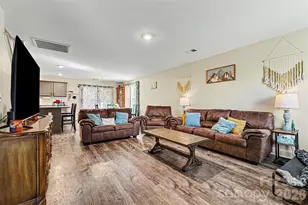 3401 Shillinglaw Rd, Sharon, SC 29742 - Photo 5