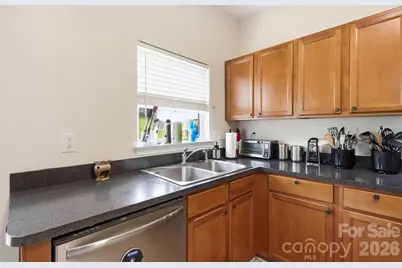 8619 Earthenware Drive, Charlotte, NC 28269 - Photo 17