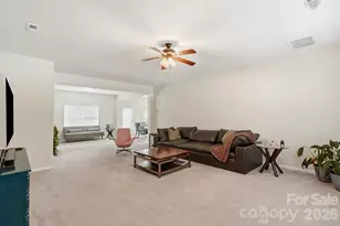 8619 Earthenware Dr, Charlotte, NC 28269 - Photo 5