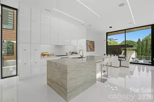 304 Frazier Ave, Charlotte, NC 28216 - Photo 15