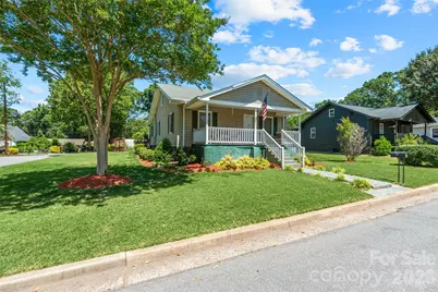 116 Live Oak Avenue, Belmont, NC 28012 - Photo 1