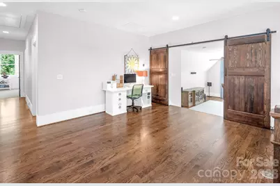 520 Hillside Avenue, Charlotte, NC 28209 - Photo 33