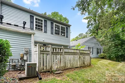 8504 Castle Pine Court, Charlotte, NC 28226 - Photo 17