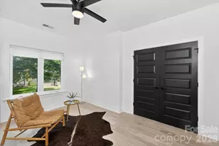 1608 Chippendale Rd, Charlotte, NC 28205 - Photo 41