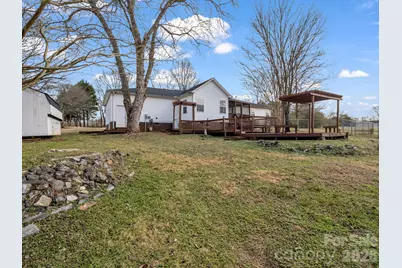 5573 Lennox Drive, Kings Mountain, NC 28086 - Photo 5