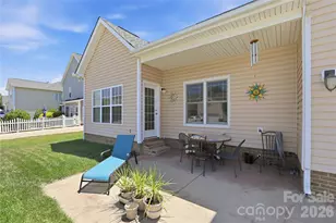 1008 Triple Crown Dr, Indian Trail, NC 28079 - Photo 31