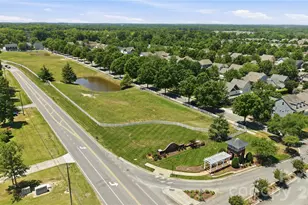 1008 Triple Crown Dr, Indian Trail, NC 28079 - Photo 41