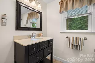 508 2nd Ave NE, Conover, NC 28613 - Photo 21