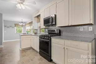 508 2nd Ave NE, Conover, NC 28613 - Photo 7