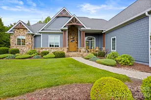 390 Shipman Pkwy, Flat Rock, NC 28731 - Photo 3