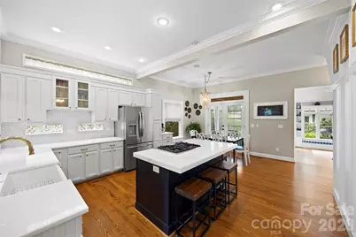 2305 Shenandoah Avenue, Charlotte, NC 28205 - Photo 9