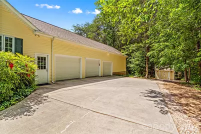 1629 Parkside Drive, Catawba, NC 28609 - Photo 43