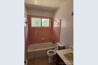 601 Camrose Drive, Charlotte, NC 28215 - Photo 9