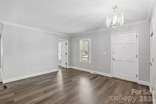 1542 Fieldcrest Cir, Rock Hill, SC 29732 - Photo 3