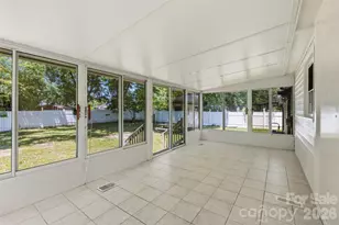 1542 Fieldcrest Cir, Rock Hill, SC 29732 - Photo 17
